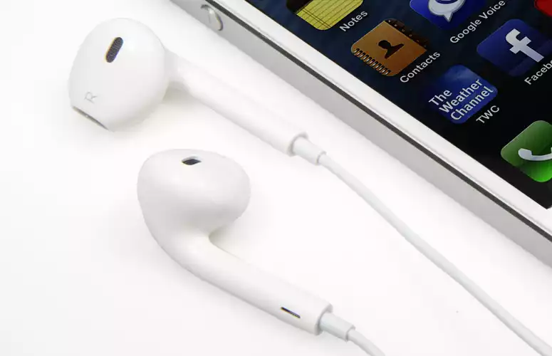 You can get an iPhone12 with EarPods — but there's a catch