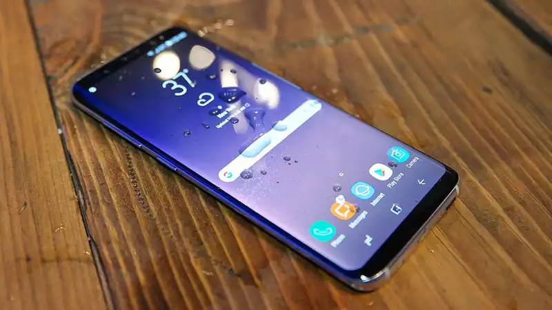 Galaxy S8 and Note 8 will get Android10, Samsung Customer Care claims