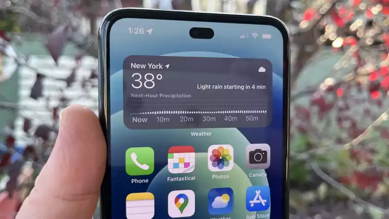 The notch-free iPhone14 looks like this