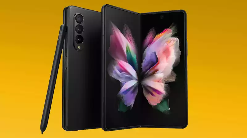 The Galaxy Z Fold3 'Note Pack' could be Samsung's answer to the lack of chargers