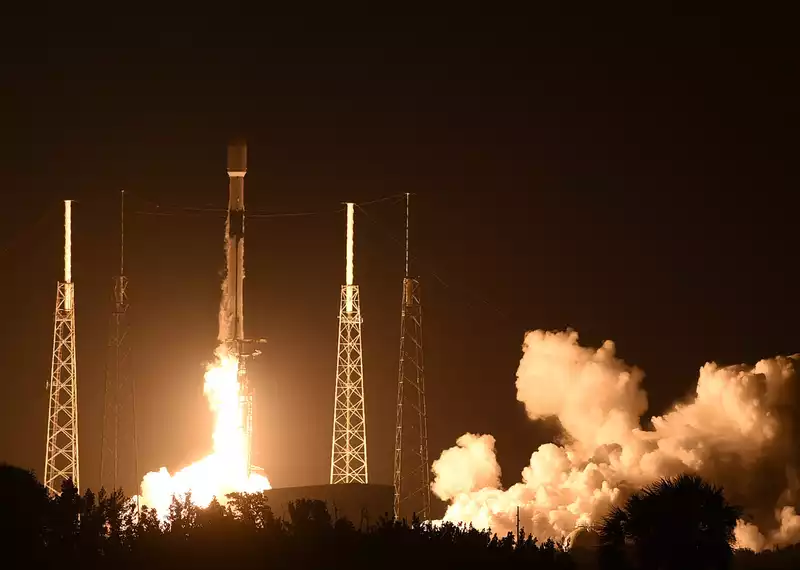 SpaceX has just launched a 60Starlink satellite — here's what it means for coverage