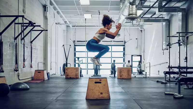 I did 50 box jumps every day for a week — what happened here