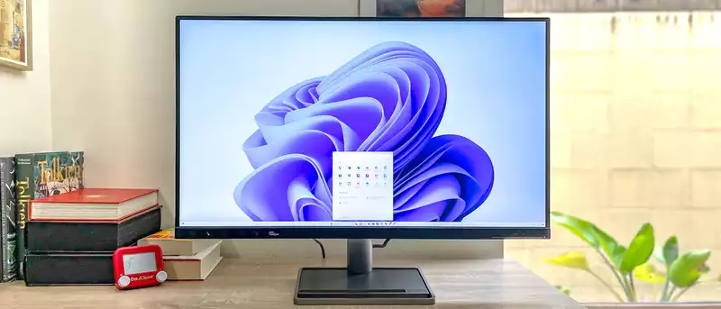 Lenovo L32P-30 Monitor Review