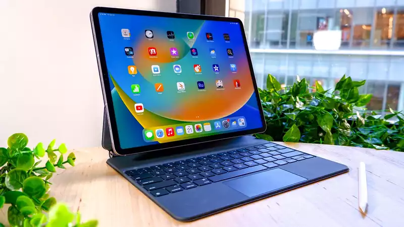 Sketchy rumor that iPad Pro 2024 will downgrade to LCD display - but I don't believe it