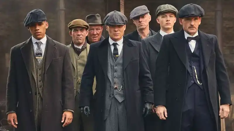 5 Best Shows like "Peaky Blinders" to Stream Now