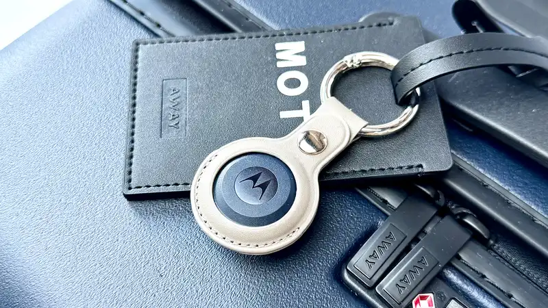 Motorola's new $29 Key Finder has two major advantages over Apple's AirTags