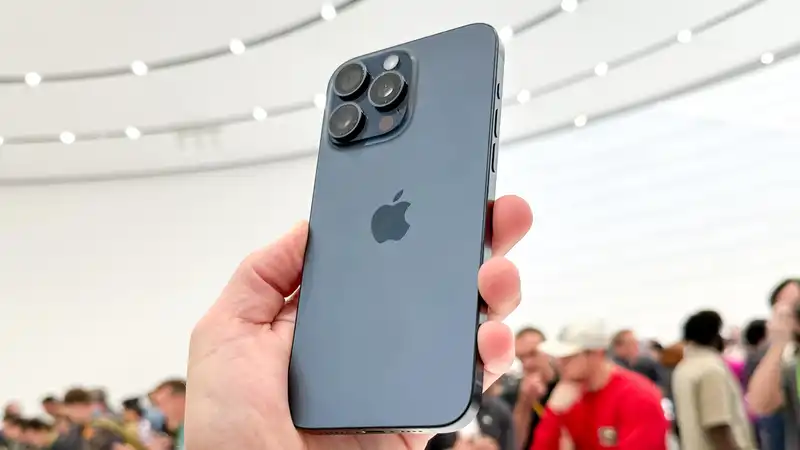 Forget the iPhone 16 Pro - Apple may include three 48MP cameras in the iPhone 17 Pro Max