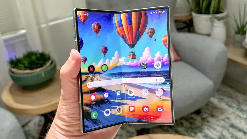 Samsung Galaxy Z Fold 6 and Z Flip 6 Hard to Side-Load - But There is a Workaround