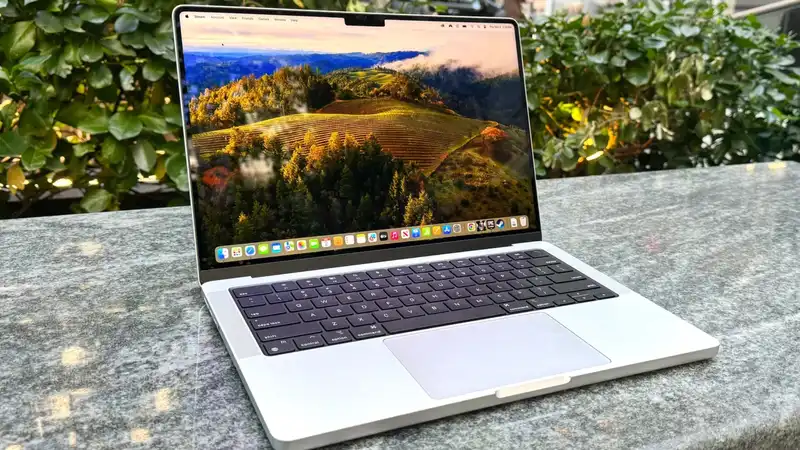 M4 MacBook Pro 14 Specs Leaked Ahead of Apple Event - Update: More Photos Leaked