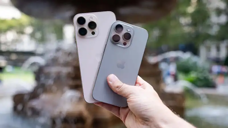 iPhone 16 Pro vs iPhone 16 Pro Max: Here's the biggest difference