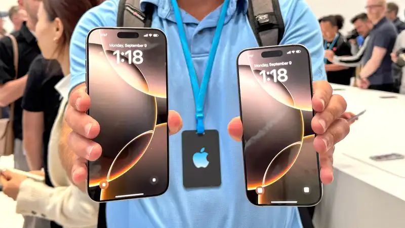 Weight of iPhone 16 Pro and 16 Pro Max - how much heavier and larger are they?