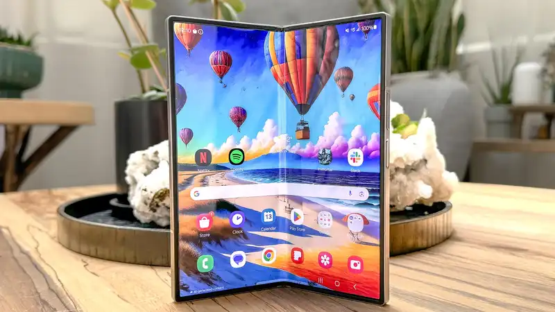 Samsung Confirms No Plans for Cheaper Folding Phones - Why?